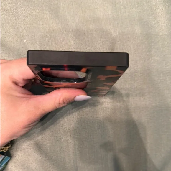 Authentic Flaunt Tortoiseshell Case - IPhone 14 Pro - Picture 6 of 6